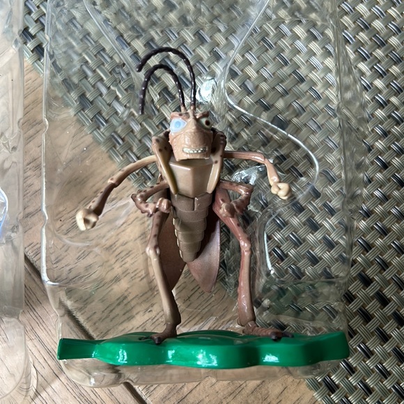 Set of Bug’s Life Die Cast figurines Flik & Hopper - Picture 3 of 9